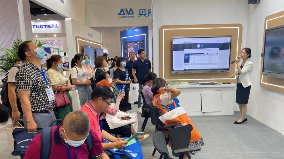 廣西展，奧威亞“三個(gè)課堂”倍受矚目