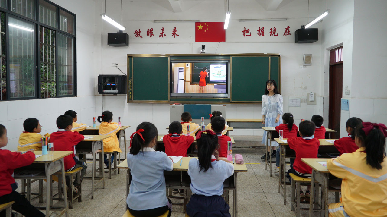 基于專遞課堂的區(qū)域研修，助力城鄉(xiāng)教育一體化發(fā)展