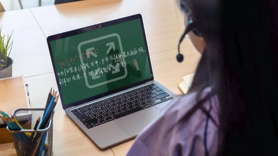 第60屆中國高等教育博覽會 | 奧威亞AI+教育，賦能新時代高校變革